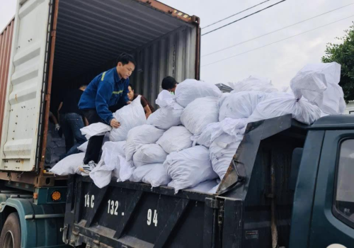 Deliver Goods To Our  Customer